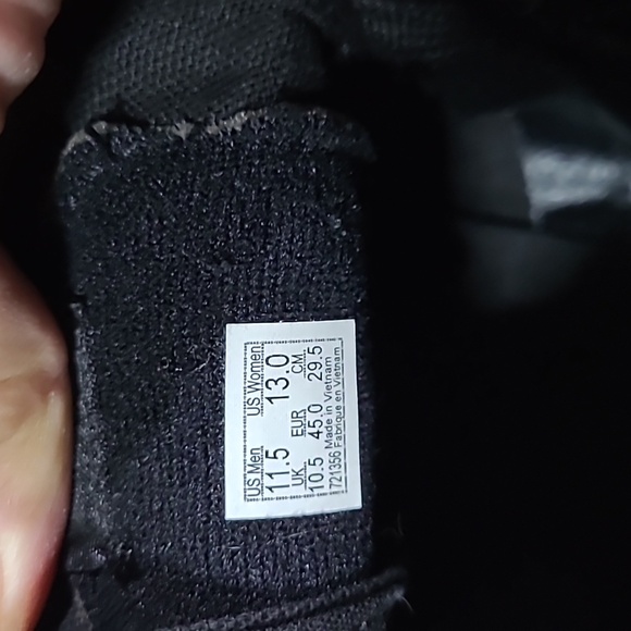 Vans - Picture 4 of 4